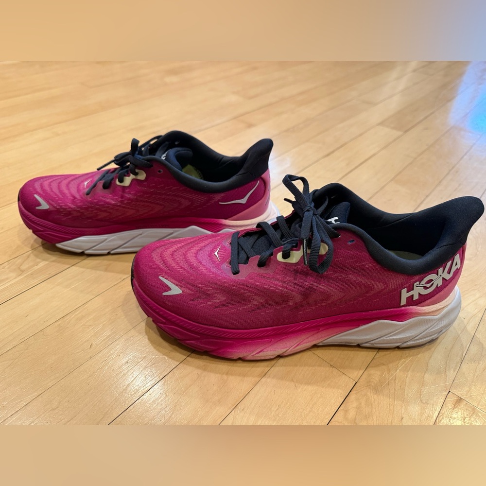 Hoka Pink Running Shoes